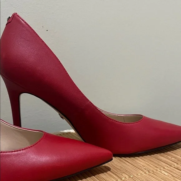 Sam Edelman Bold Red Heels size 6.5 - Picture 7 of 15